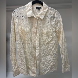 NWOT Alfani Creme Crochet Blouse